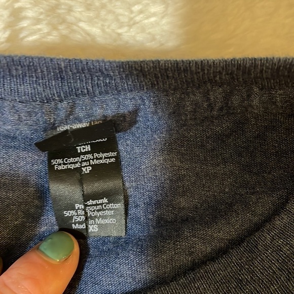 Choose Happy T-Shirt - Picture 3 of 4